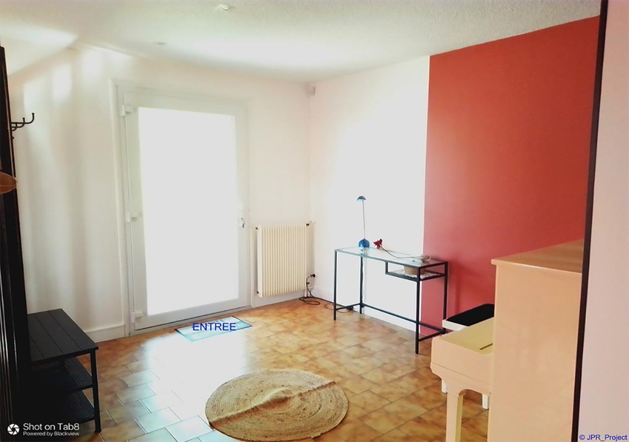 La Bouviere Apartment Aulnat ภายนอก รูปภาพ